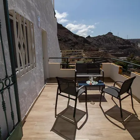 Two-bedroom Playa Del Cura With Views Apartament *
